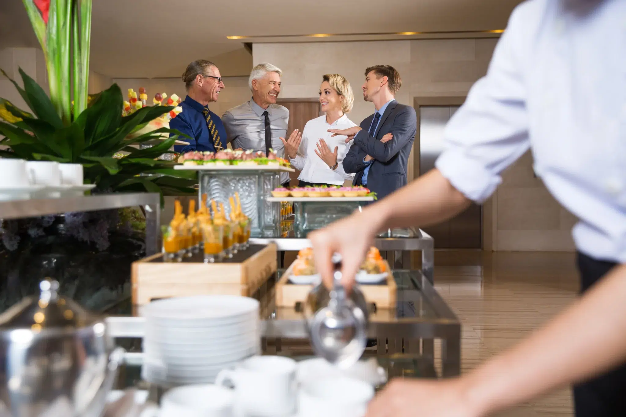 Buffet traiteur lors d’un séminaire d’entreprise